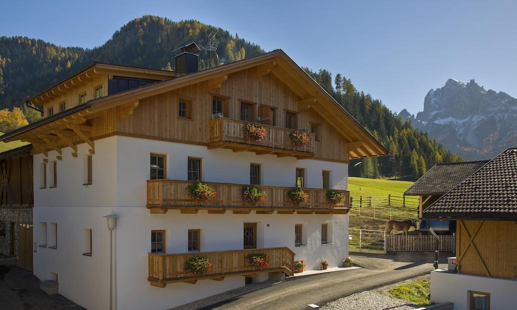 Appartments Jagerhof Braies  Eksteriør bilde
